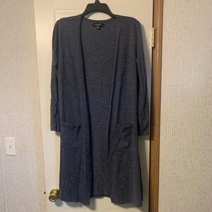 CONCEPTS. Navy blue shawl. Size S/CH.